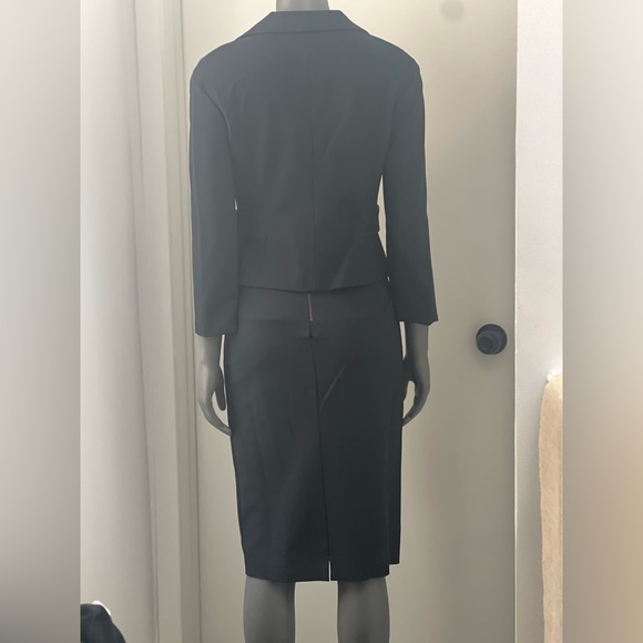 Lida Baday Suit - Picture 7 of 7